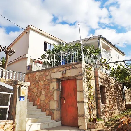 In Jasenice 38615 Apartment *